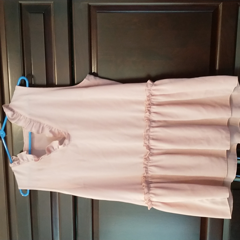 NWOT Ruffled Tank in Mauve, XL